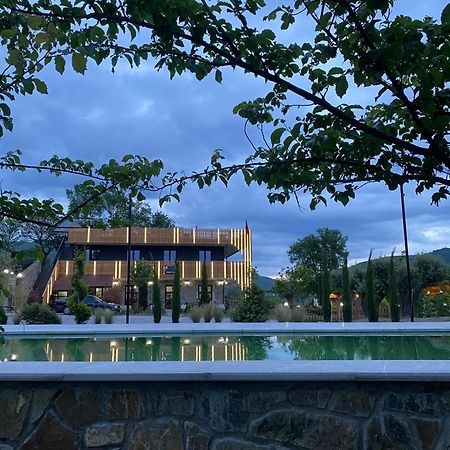 Hotel Restaurant Natyra E Qete Lezhë Esterno foto