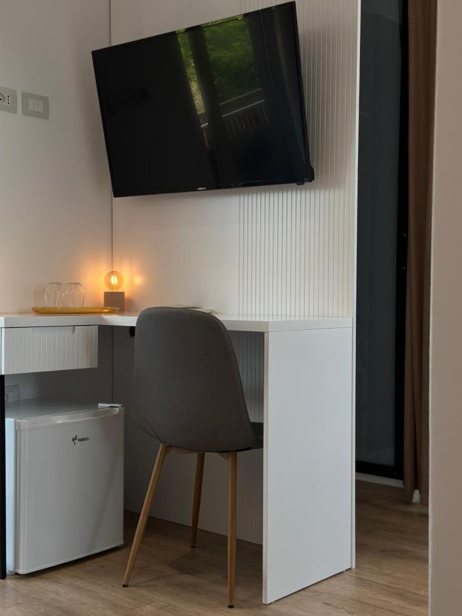 Hotel Restaurant Natyra E Qete Lezhë Esterno foto
